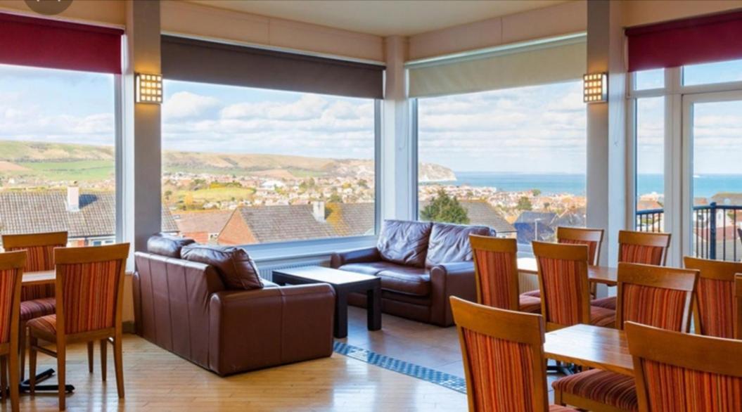 Swanage Bay Caravan Exterior photo